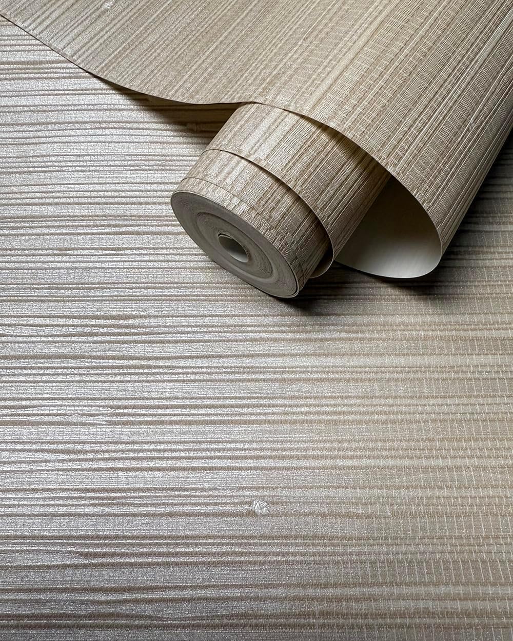 Faux Grasscloth Wallpaper with Metallic Accents Thick Vinyl Embossed Wallpaper 20.8 in X 393.0 in, Silver Grey
